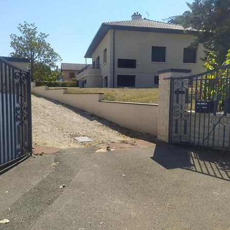 Suite Mansardee Independante, 25Min Lyon-Villefranche Chazay-d'Azergues 외부 사진