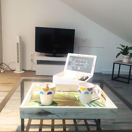 Suite Mansardee Independante, 25Min Lyon-Villefranche Chazay-d'Azergues 외부 사진