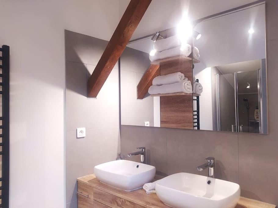 Suite Mansardee Independante, 25Min Lyon-Villefranche Chazay-d'Azergues 외부 사진